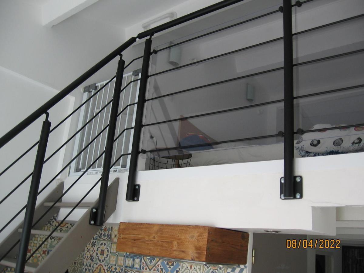 Appartement Avec Chambre En Mezzanine Rognac Exteriér fotografie