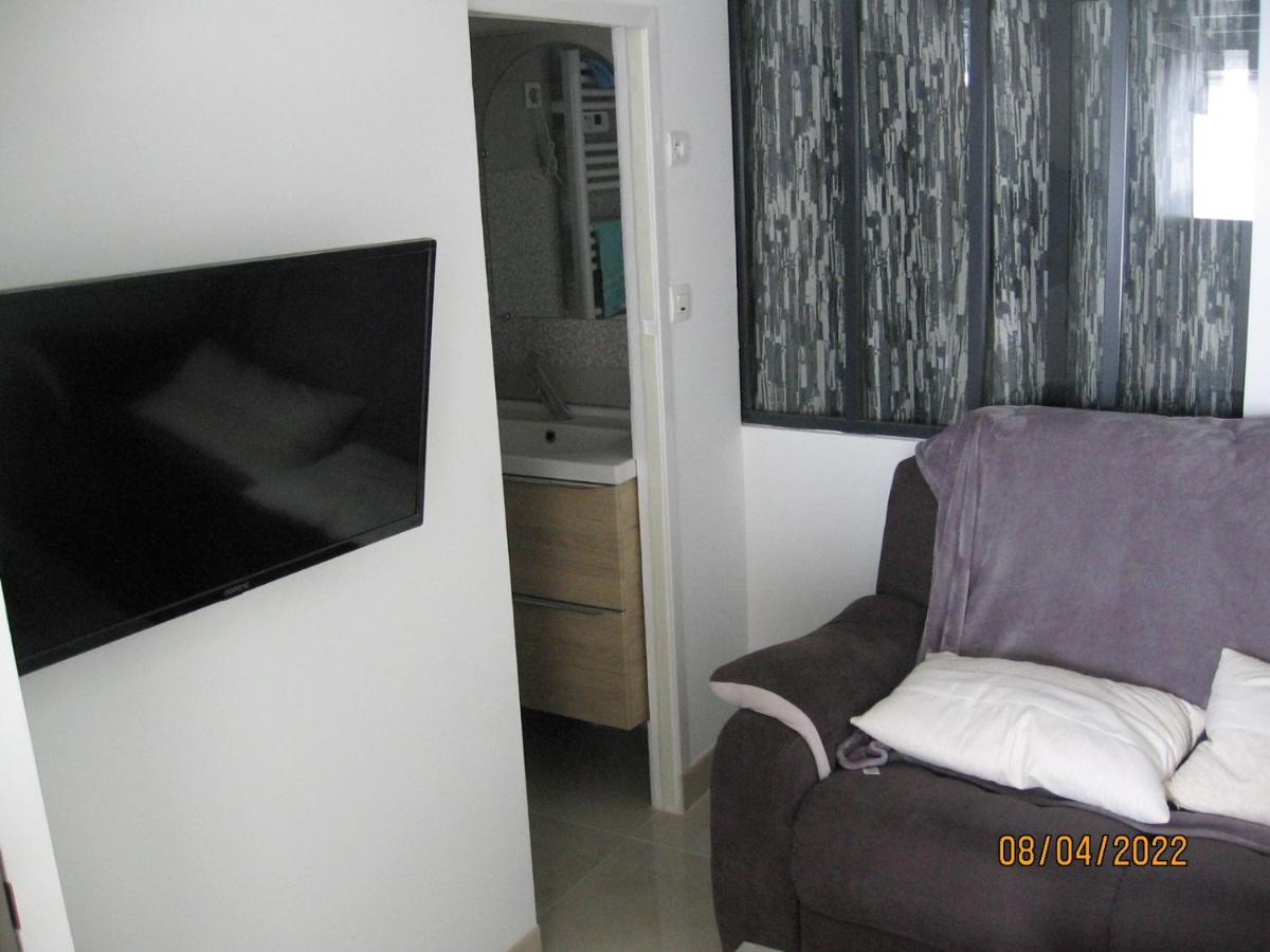Appartement Avec Chambre En Mezzanine Rognac Exteriér fotografie